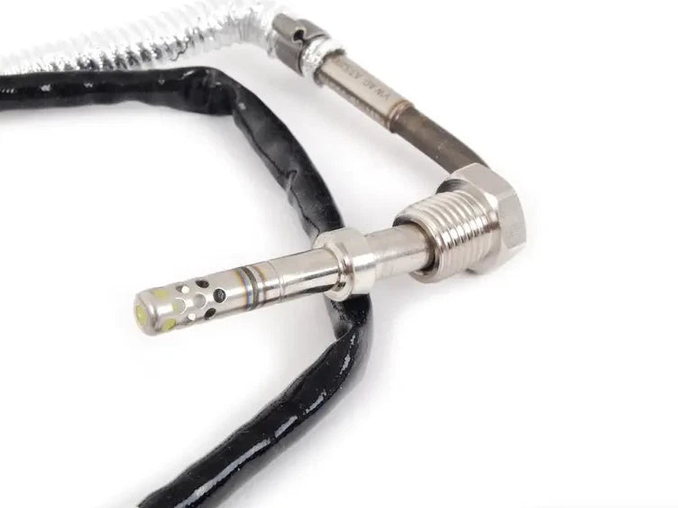 NEW VOLKSWAGEN BEETLE A5 EXHAUST GAS TEMPERATURE SENSOR 03L906088J ORIGINAL