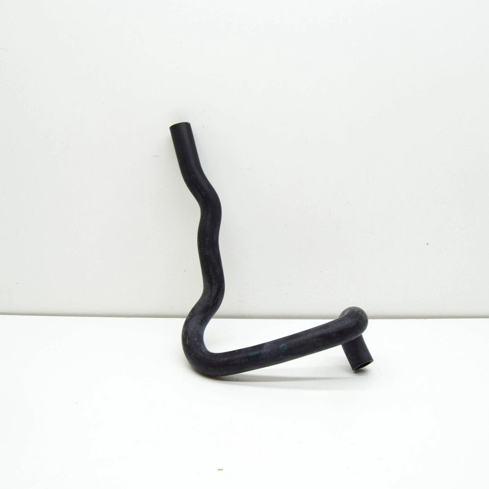 NEW BMW M5 E34 COOLING SYSTEM RETURN HOSE 11531315303 1315303 ORIGINAL