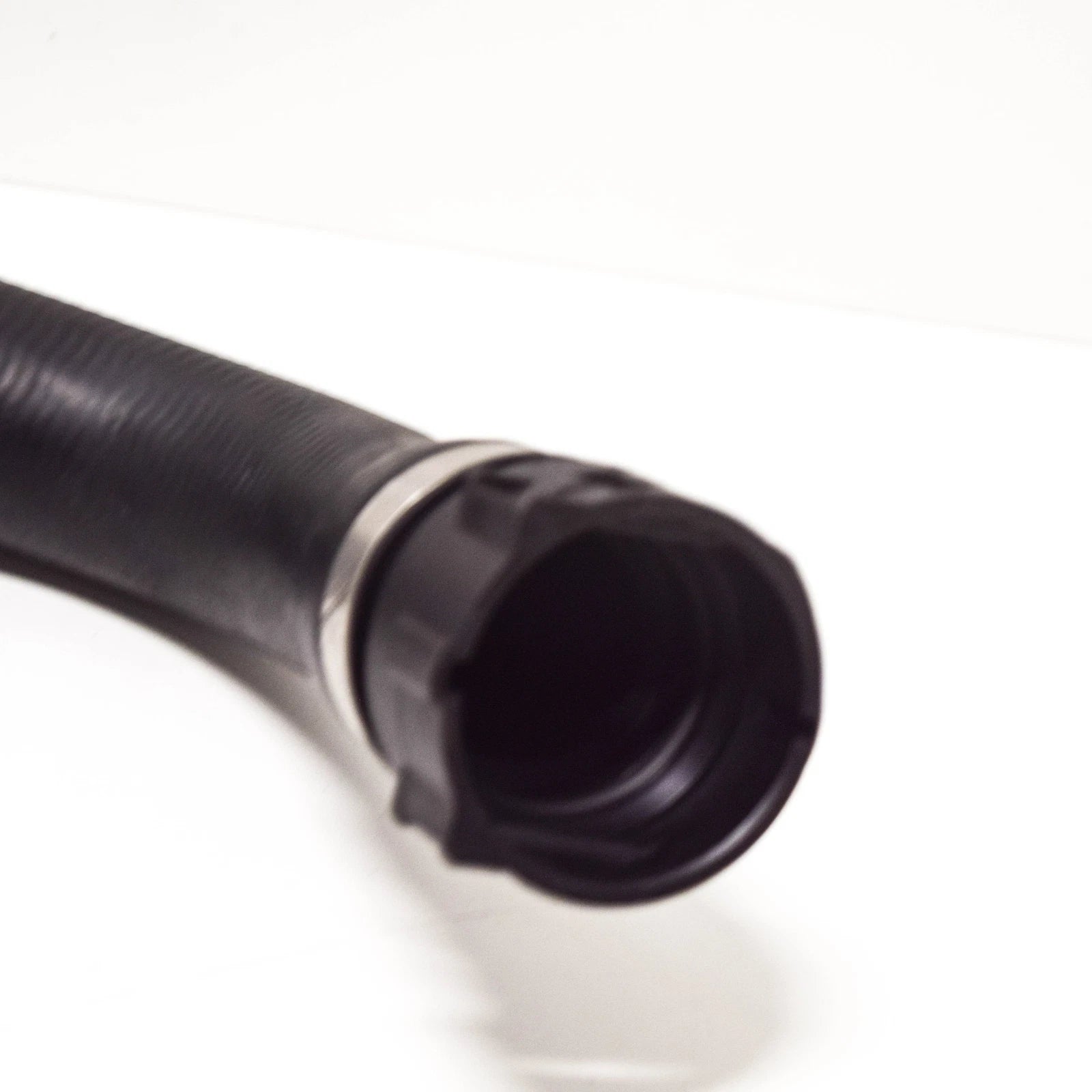 NEW BMW X3 E83 RADIATOR COOLING HOSE 11533401058 3401058 ORIGINAL