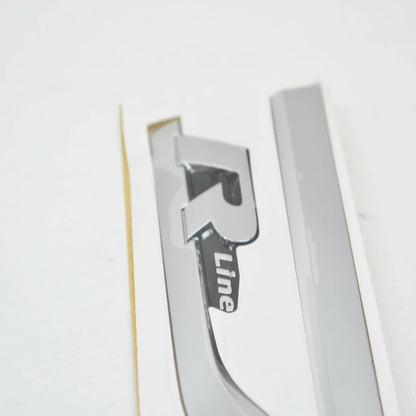 NEW VW TIGUAN AD MK2 FRONT RIGHT FENDER BADGE 'R-LINE' 5NA853688BDPJ