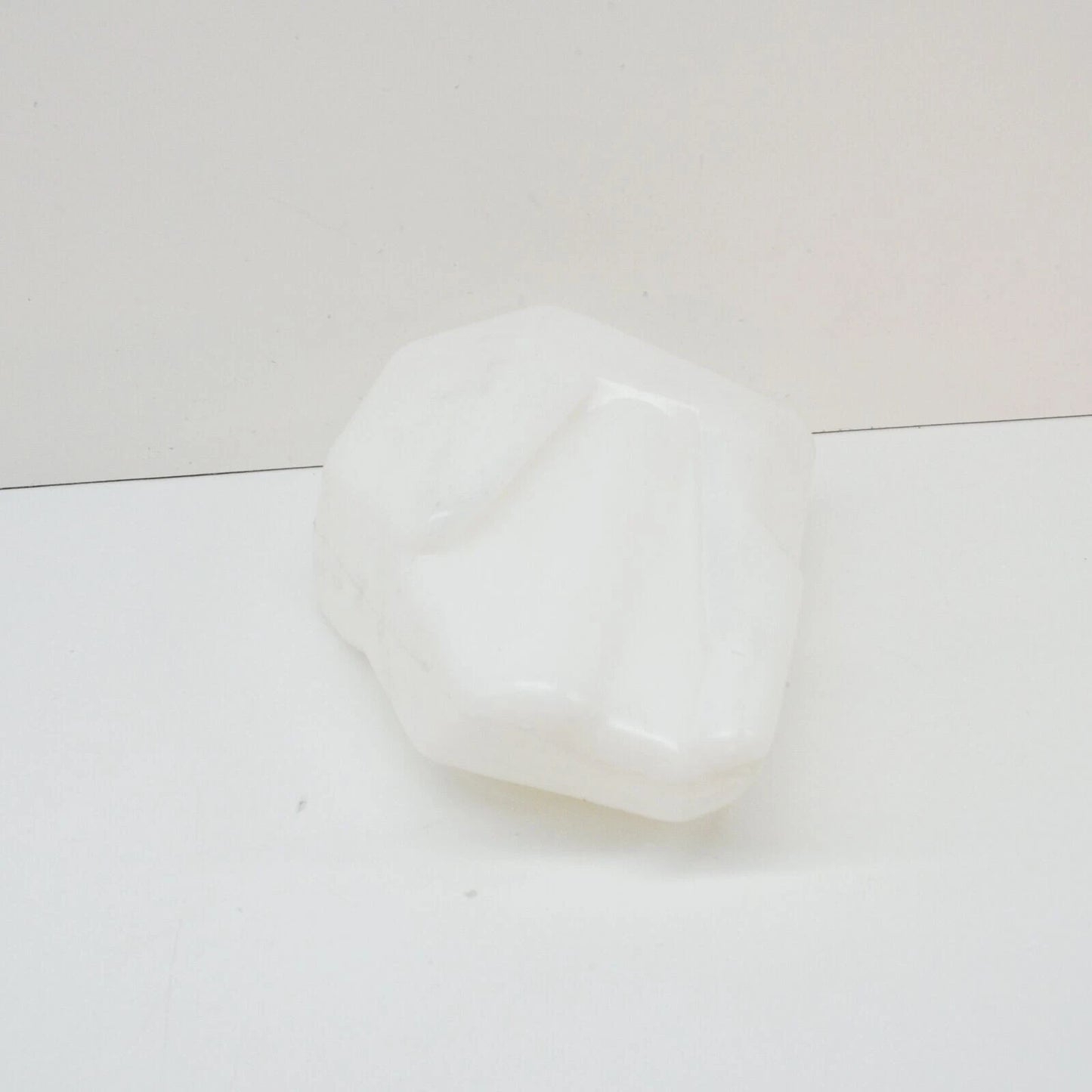 NEW MERCEDES-BENZ S W116 WINDSHIELD WASHER FLUID RESERVOIR A1168690020