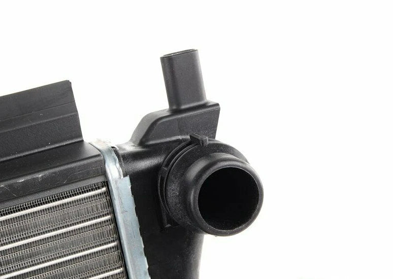 NEW VOLKSWAGEN EOS ENGINE COOLING RADIATOR 1K0121251CJ ORIGINAL