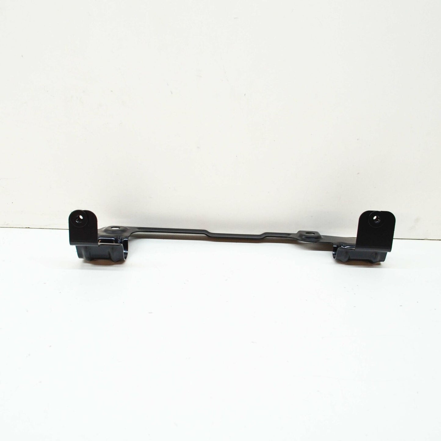 NEW AUDI A6 C8 FRONT RIGHT FENDER WING HOLDER 4K0821168 ORIGINAL