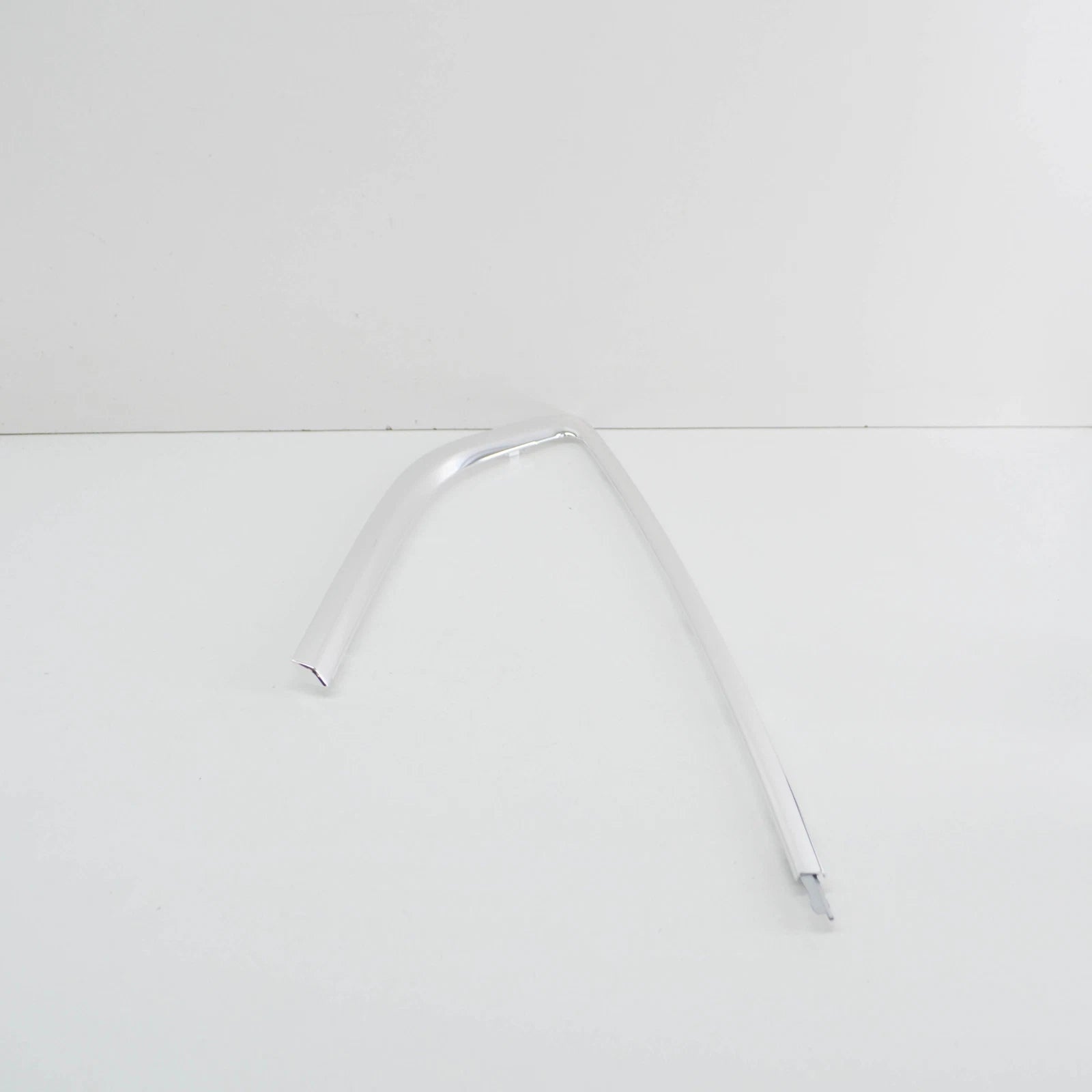 NEW AUDI A5 8T REAR RIGHT QUARTER WINDOW MOLDING 8T8853346A2ZZ ORIGINAL