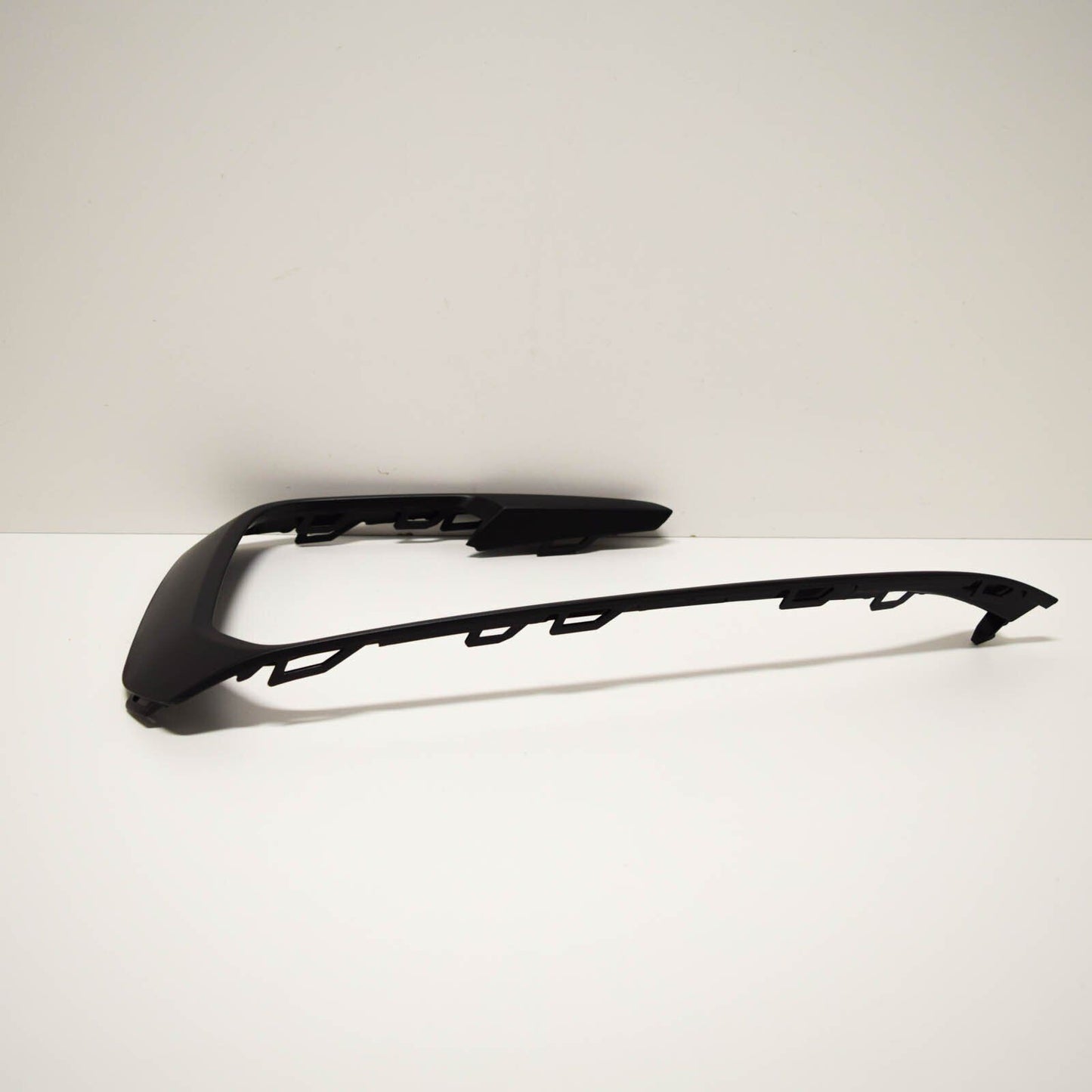 NEW VOLKSWAGEN GOLF MK7 FRONT BUMPER RIGHT GRILLE TRIM 5GE853666C9B9 ORIGINAL