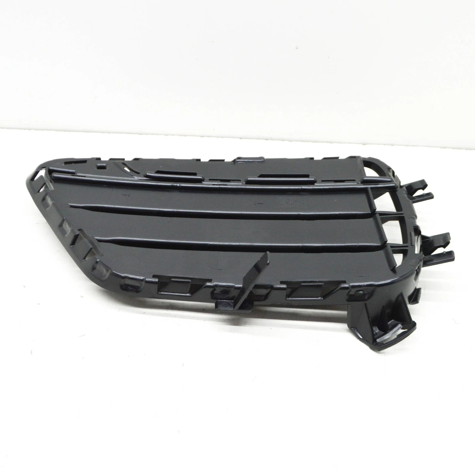 NEW BMW X4 F26 FRONT BUMPER RIGHT GRILLE OPEN GRID 51117348110 ORIGINAL