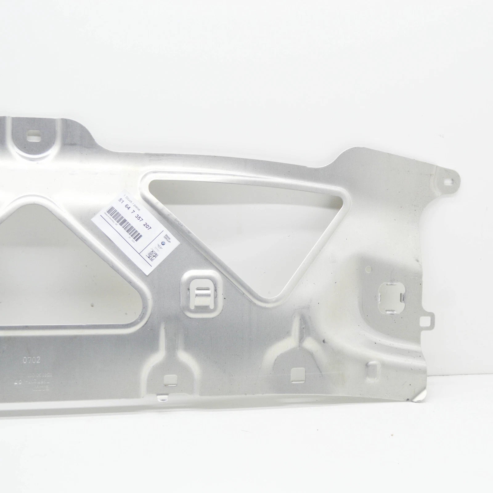 NEW BMW 7 G11 G12 FRONT BODY CROSSLINK PANEL 51647357207 ORIGINAL