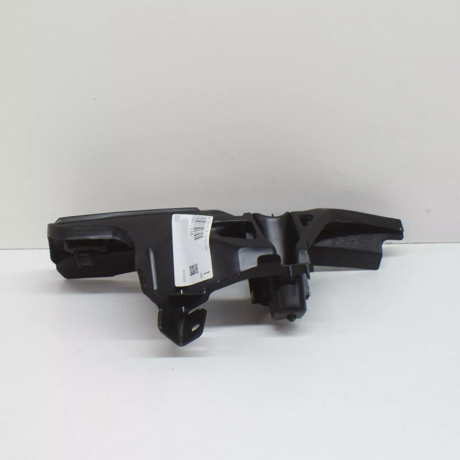 NEW VW GOLF MK6 FRONT BUMPER LEFT SUPPORT ELEMENT 5K0807723A ORIGINAL