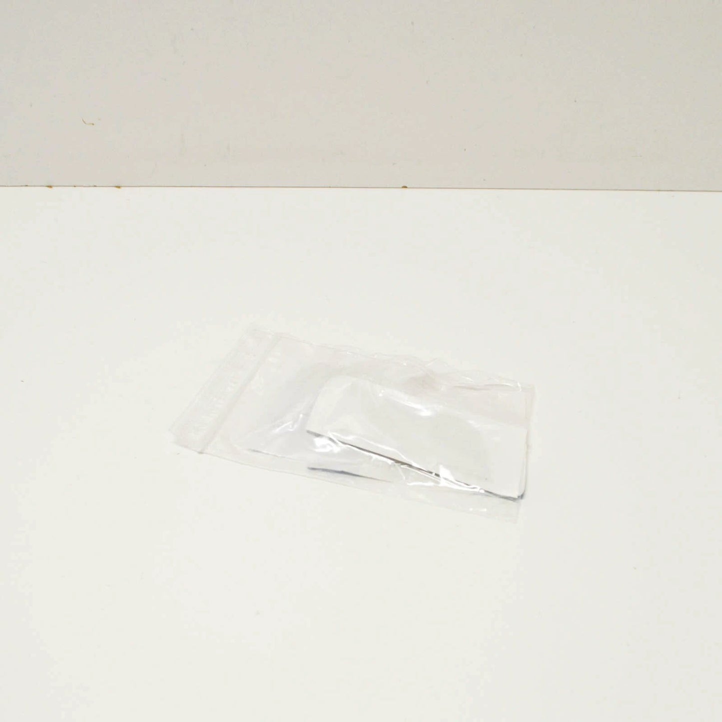 NEW BMW E12 E21 E24 E28 E30 E31 E32 E34 TRUNK BADGE REAR 1917739 51141917739