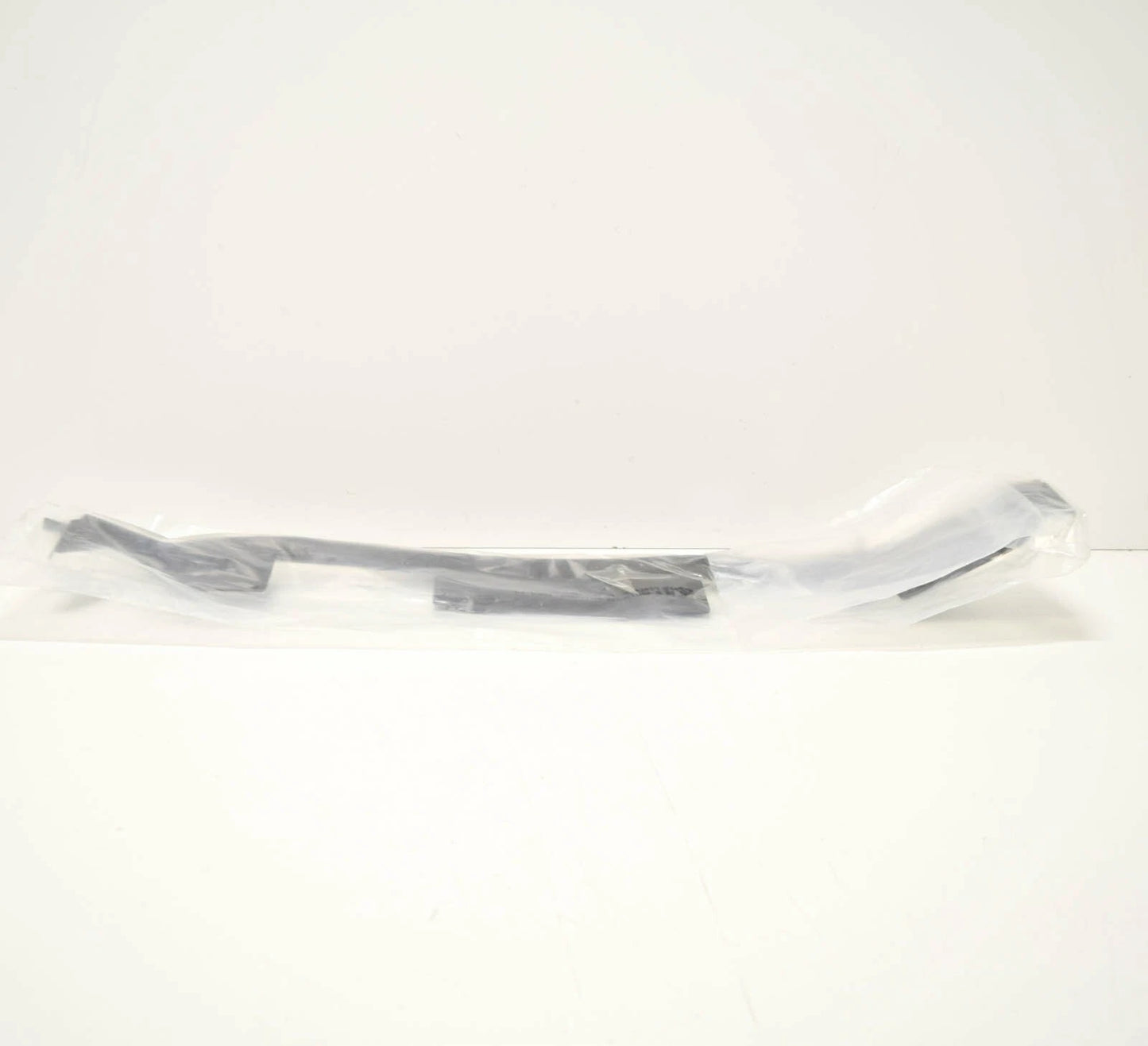 NEW MERCEDES-BENZ S-CLASS W222 REAR RIGHT DOOR SEAL FRAME A2227300878 ORIGINAL