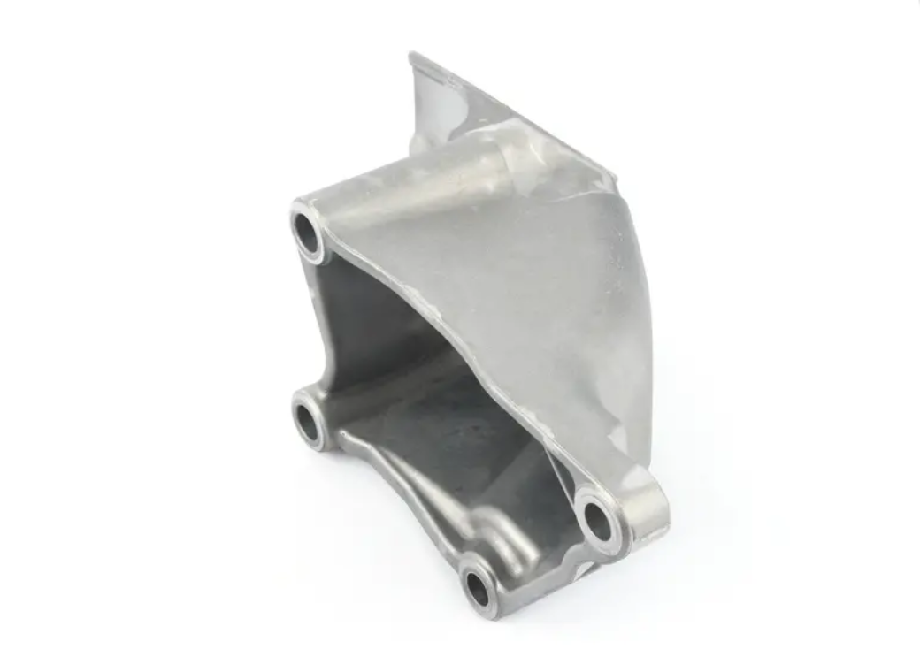 new bmw x5 f15, f85 front right engine mount bracket 22116882036 6882036