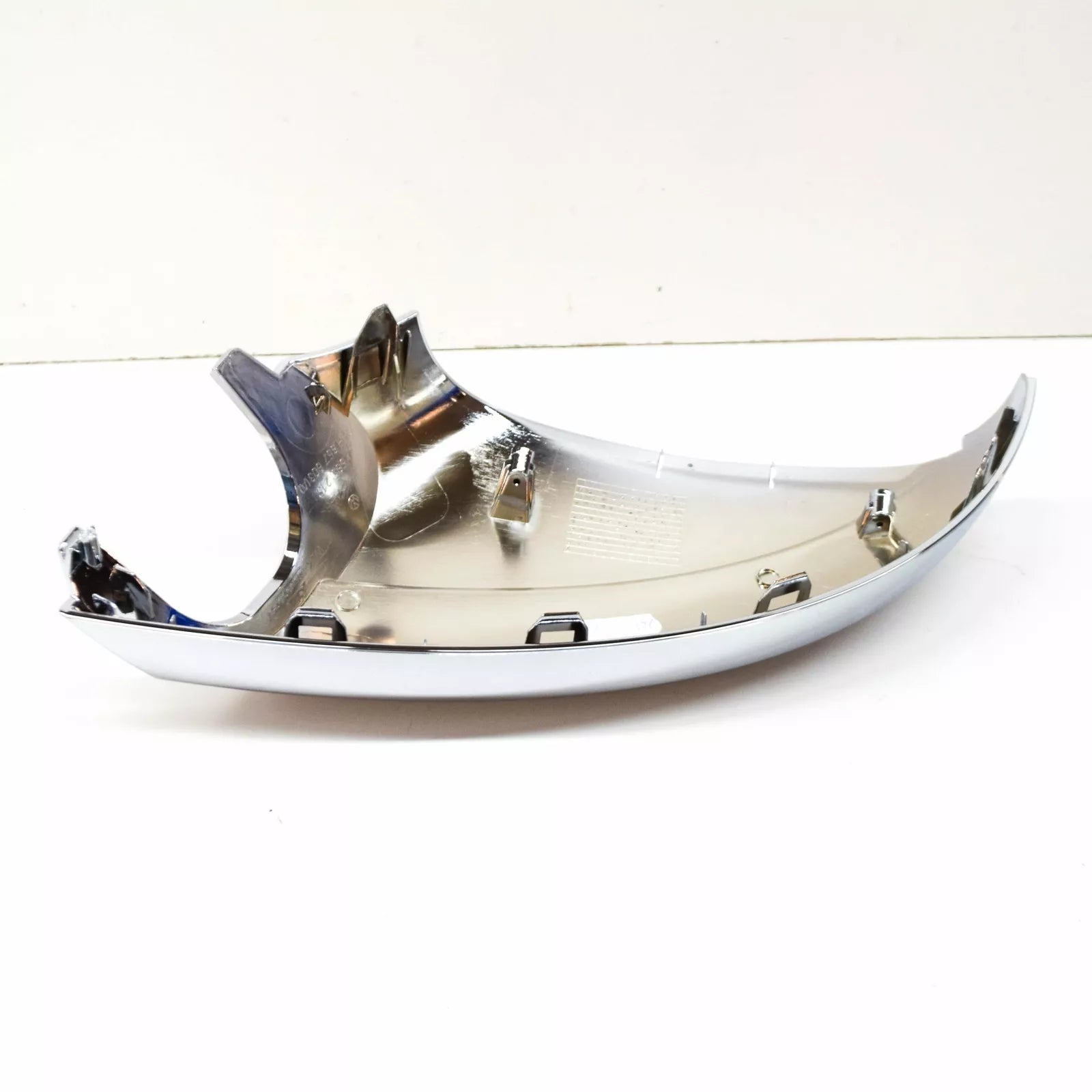 NEW VW AMAROK 2H FRONT LEFT DOOR MIRROR LEFT LOWER COVER 2HH857603A2ZZ ORIGINAL