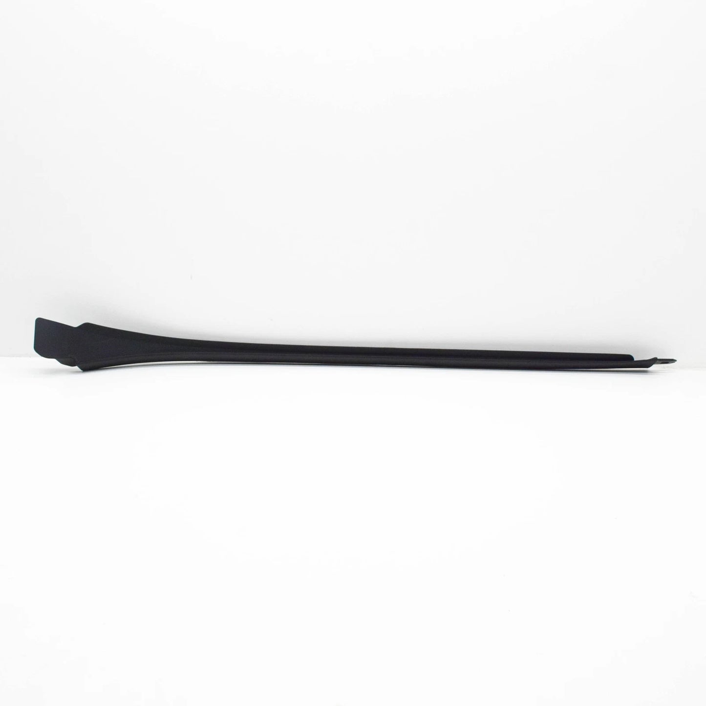 NEW MB CLA COUPE C118 WINDSHIELD LEFT VERTICAL TRIM A1186904900 ORIGINAL