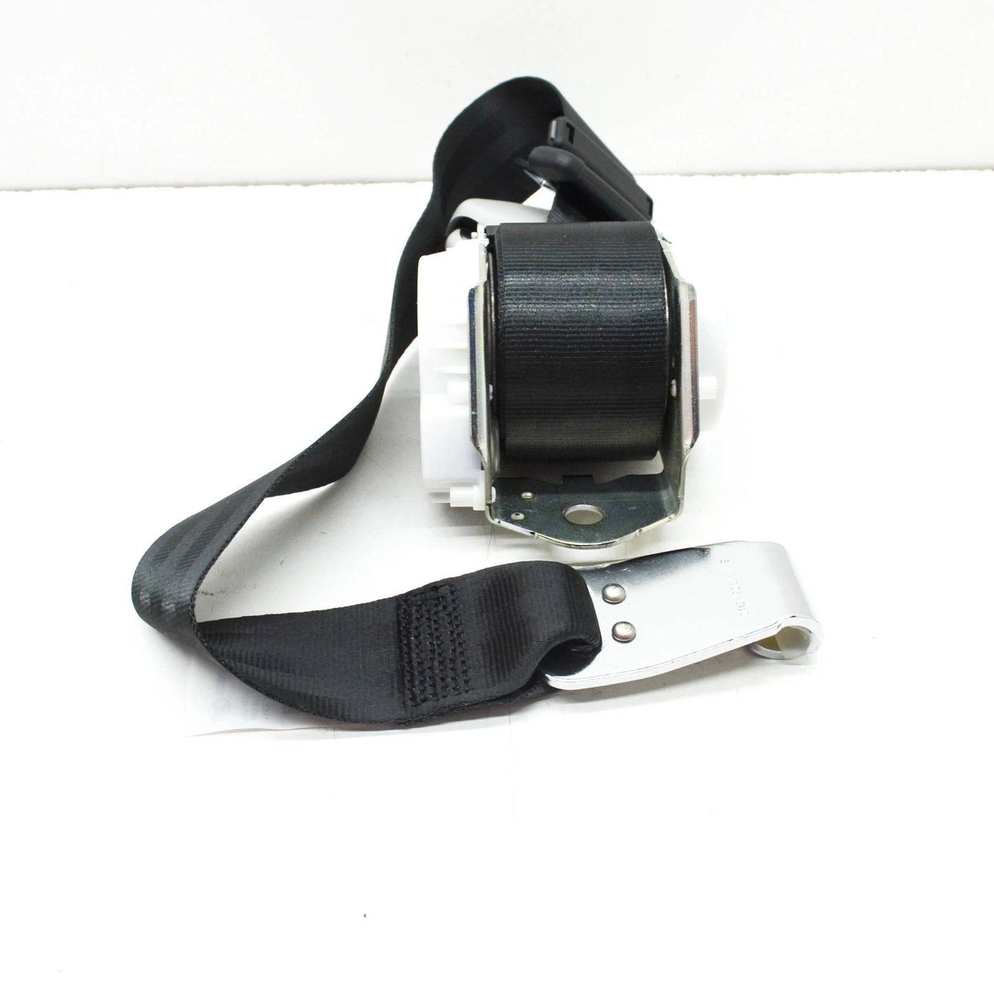 NEW VOLKSWAGEN CADDY SB REAR LEFT SEATBELT 2K5857815ARYV ORIGINAL