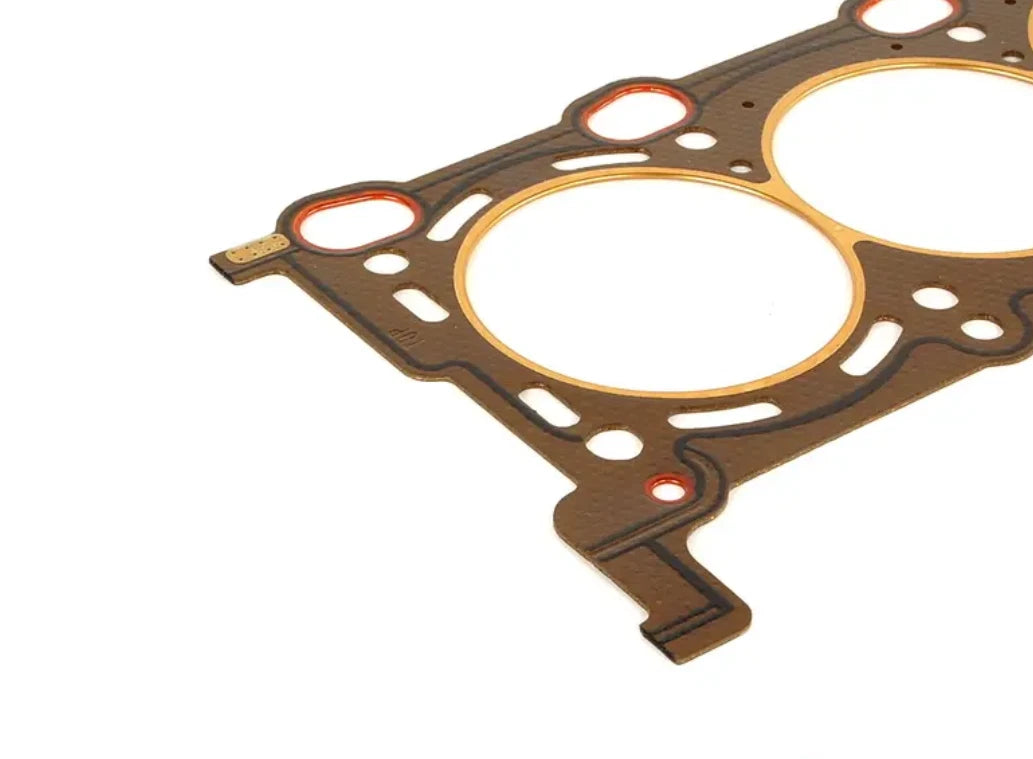 NEW BMW 5 E39 CYLINDER HEAD GASKET 11121741469 1741469 ORIGINAL