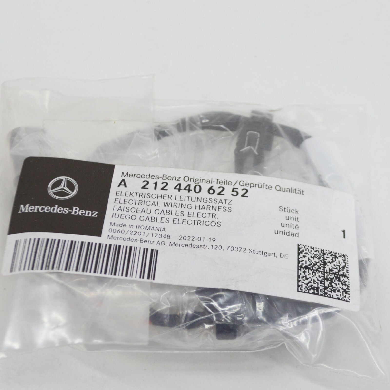 NEW MB E W212 DAYTIME RUNNING LIGHT ADAPTER WIRING HARNESS A2124406252 ORIGINAL