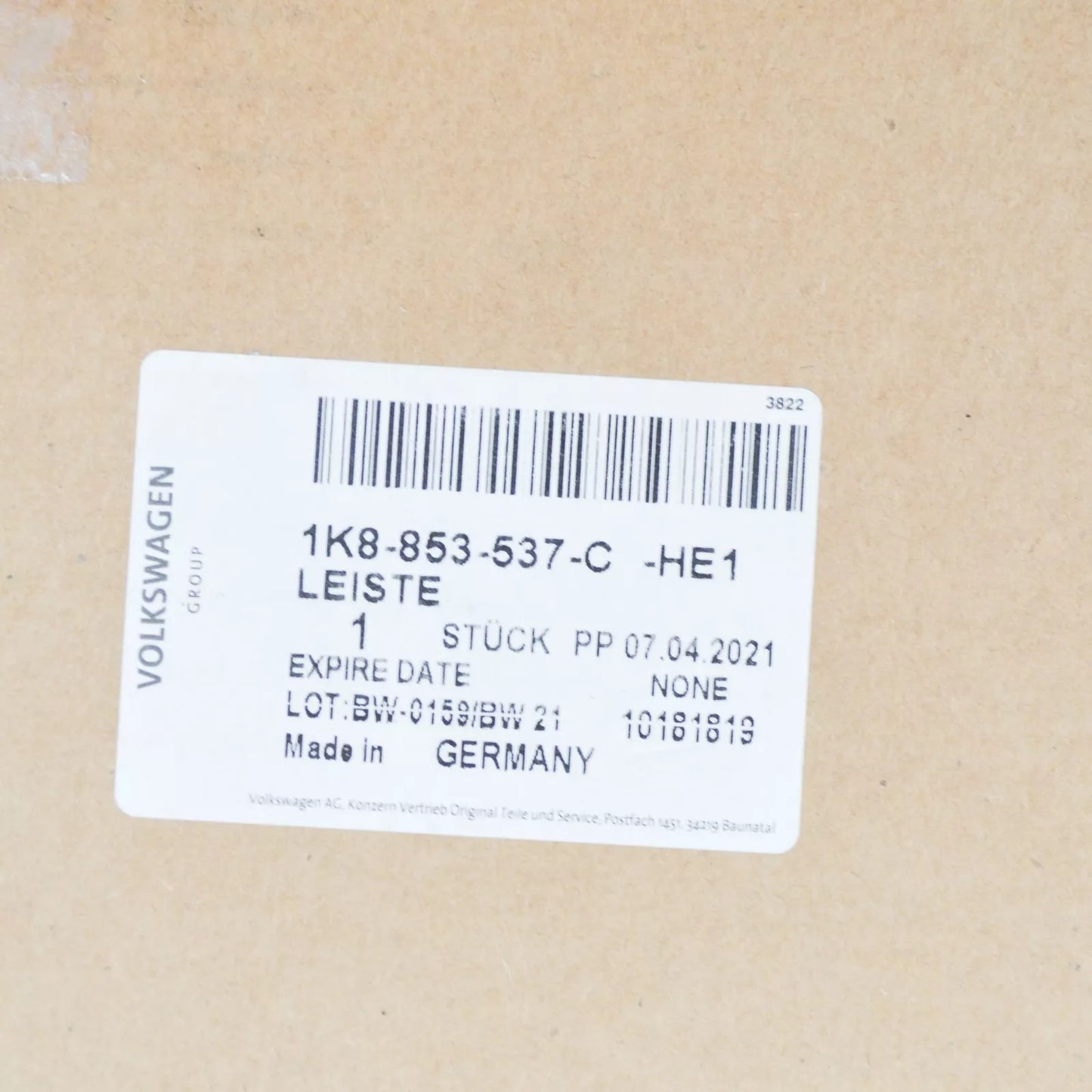 NEW VW SCIROCCO 137 R FRONT LEFT DOOR ENTRY SILL STRIP 1K8853537CHE1 ORIGINAL