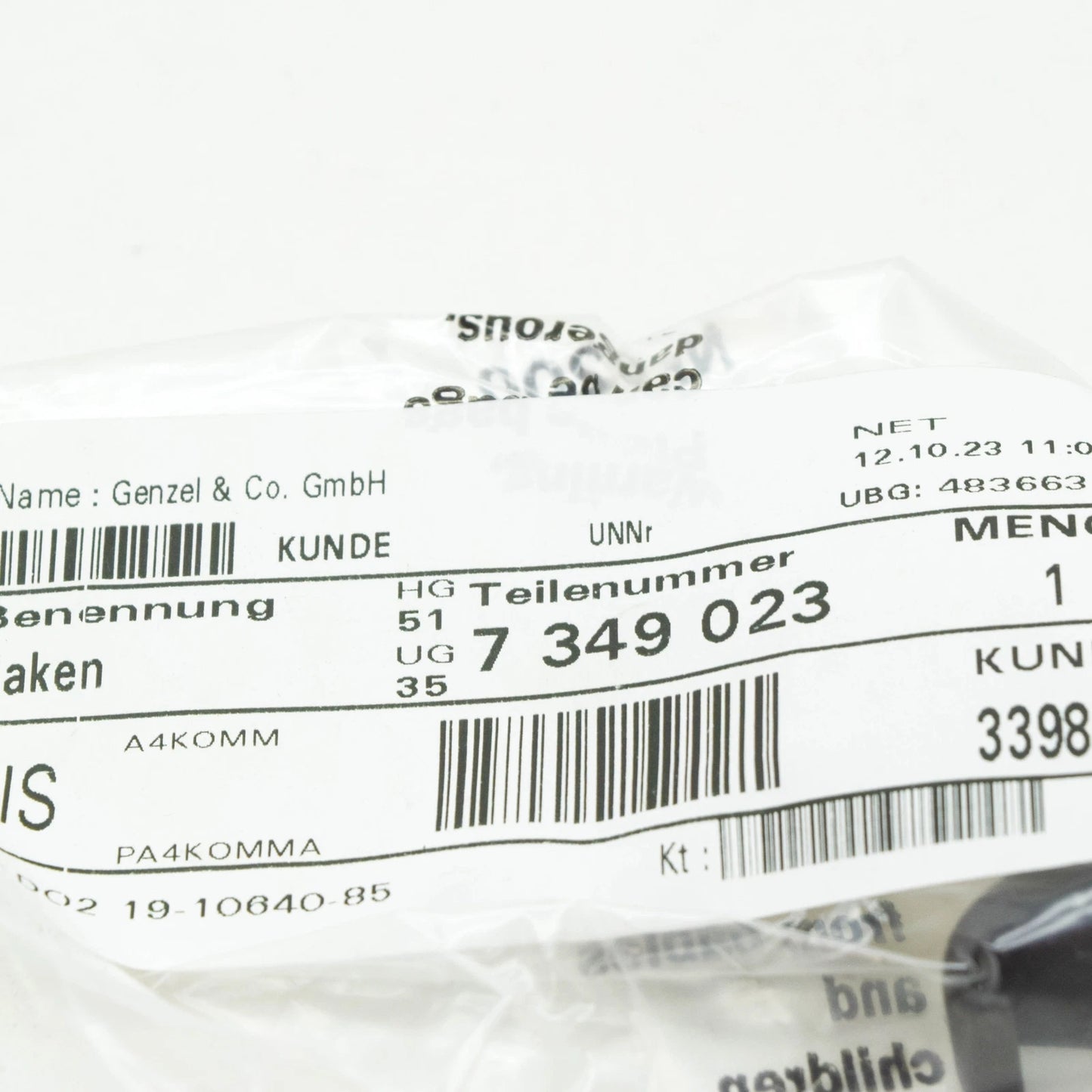 NEW BMW X5 F15 SUNSHADE HOOK 51357349023 7349023 ORIGINAL