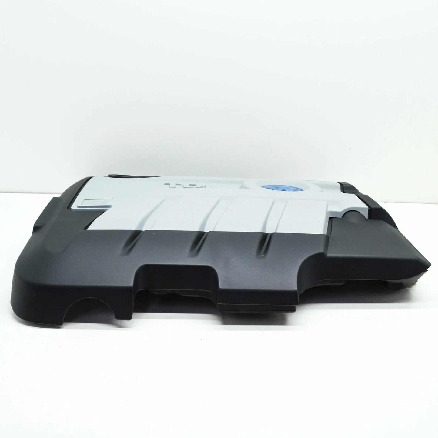 NEW VW BEETLE A5 ENGINE INTAKE MANIFOLD COVER 'VW' 'TDI' 03L103925AM ORIGINAL