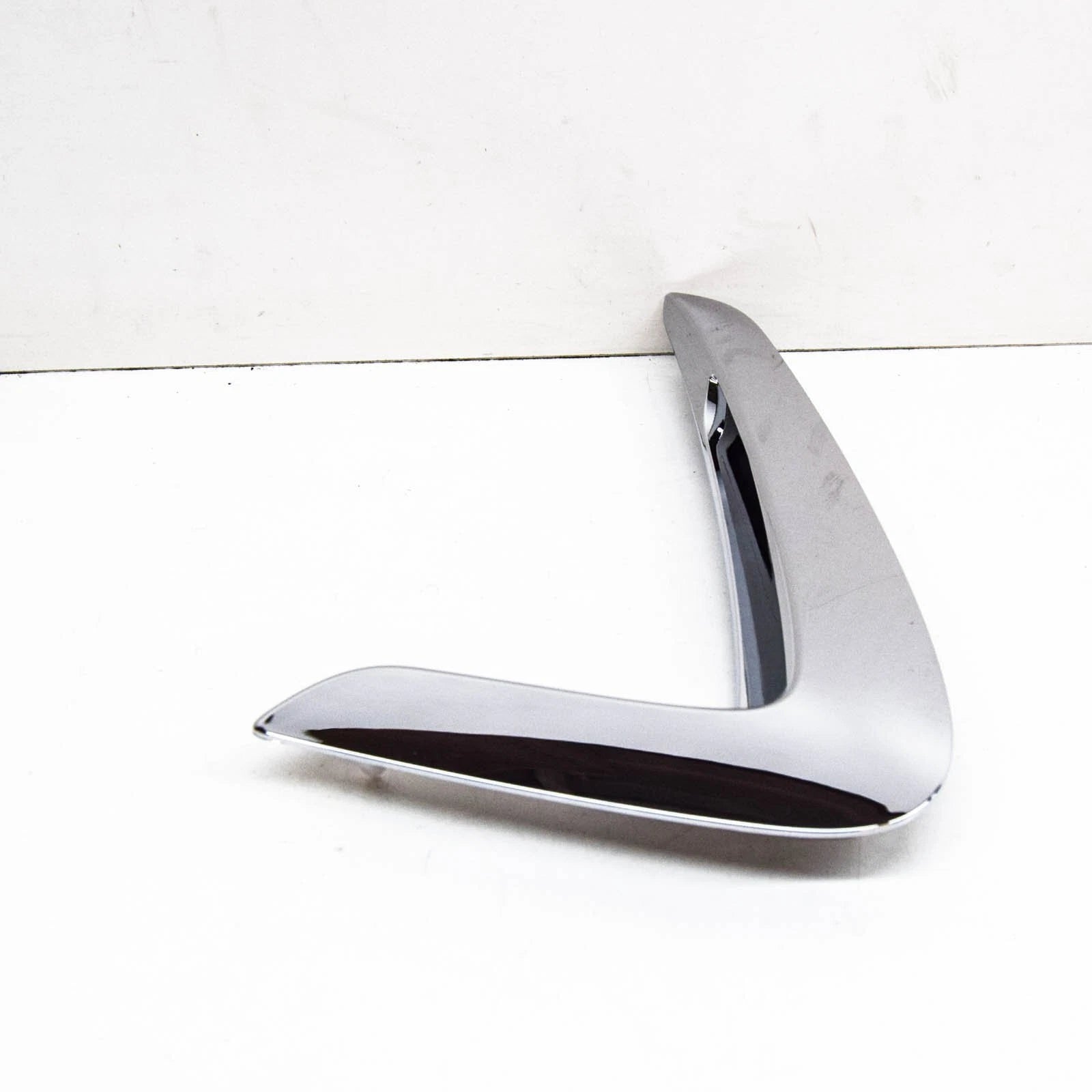 NEW BMW 4 F32 LEFT WING FENDER GRILLE TRIM 51747294825 7294825 2015 ORIGINAL