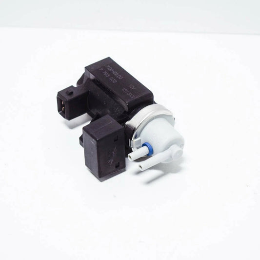 NEW BMW 5 E60 PRESSURE CONVERTER 11657793032 7793032 ORIGINAL