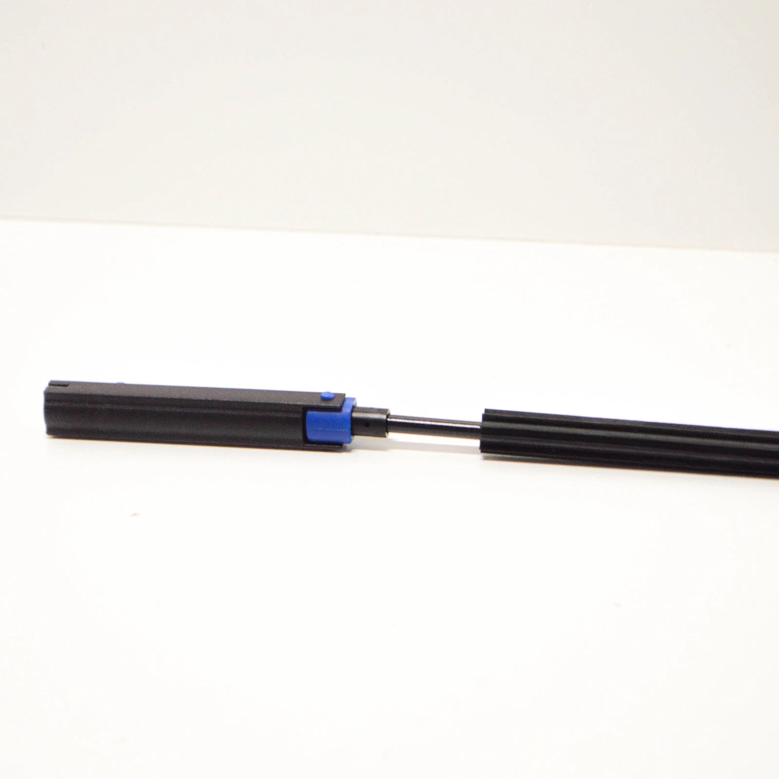 NEW VOLKSWAGEN TIGUAN 5N FRONT BONNET HOOD RELEASE CABLE 5TB823531 ORIGINAL