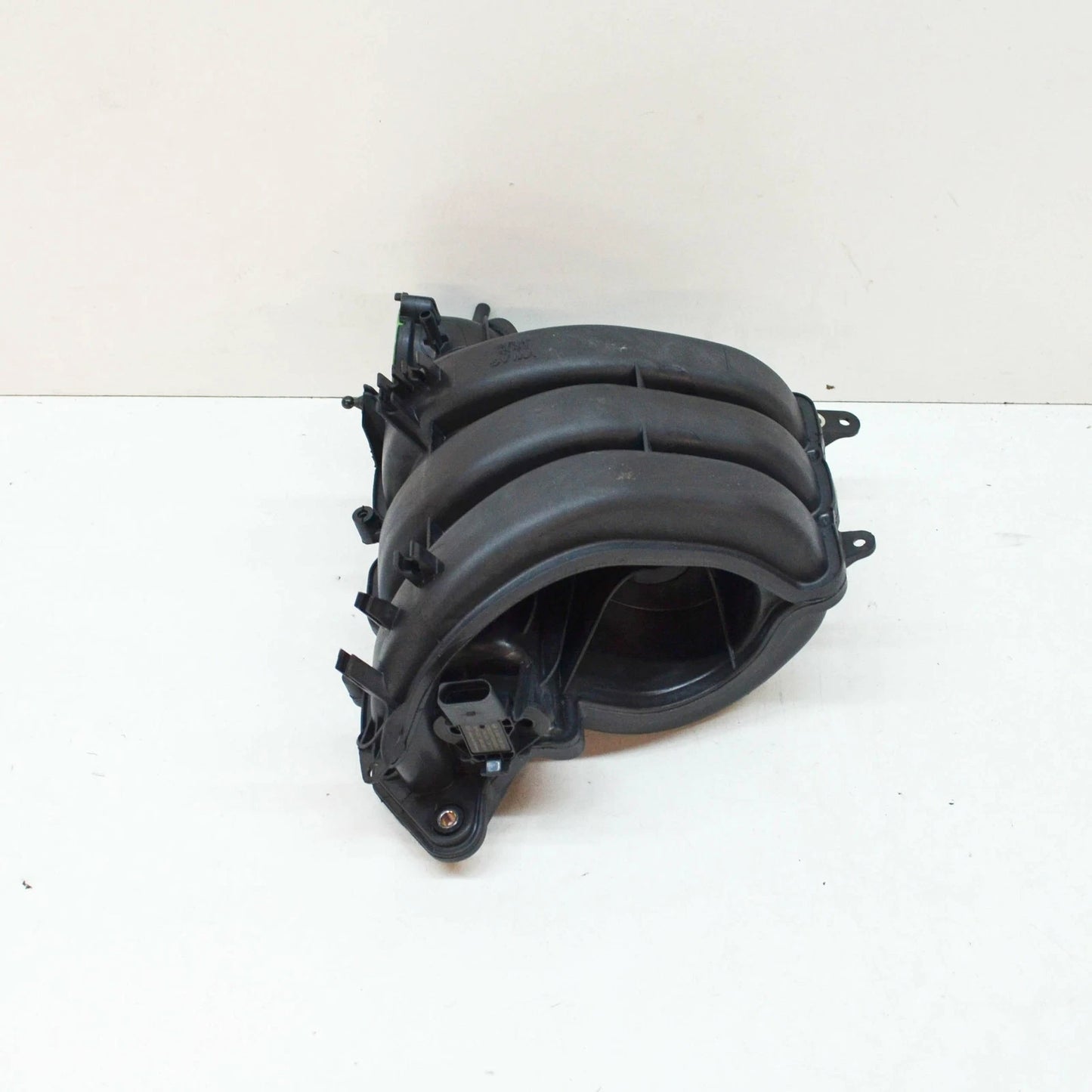 NEW VOLKSWAGEN UP INTAKE MANIFOLD 04C133201Q ORIGINAL