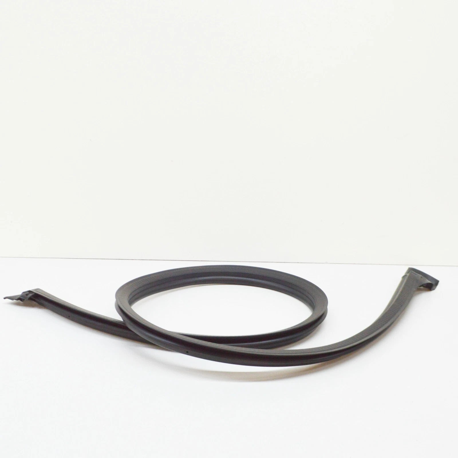 NEW VWOLKSWAGEN CRAFTER 2F REAR WING DOOR CENTER SEAL 2E1827459 ORIGINAL