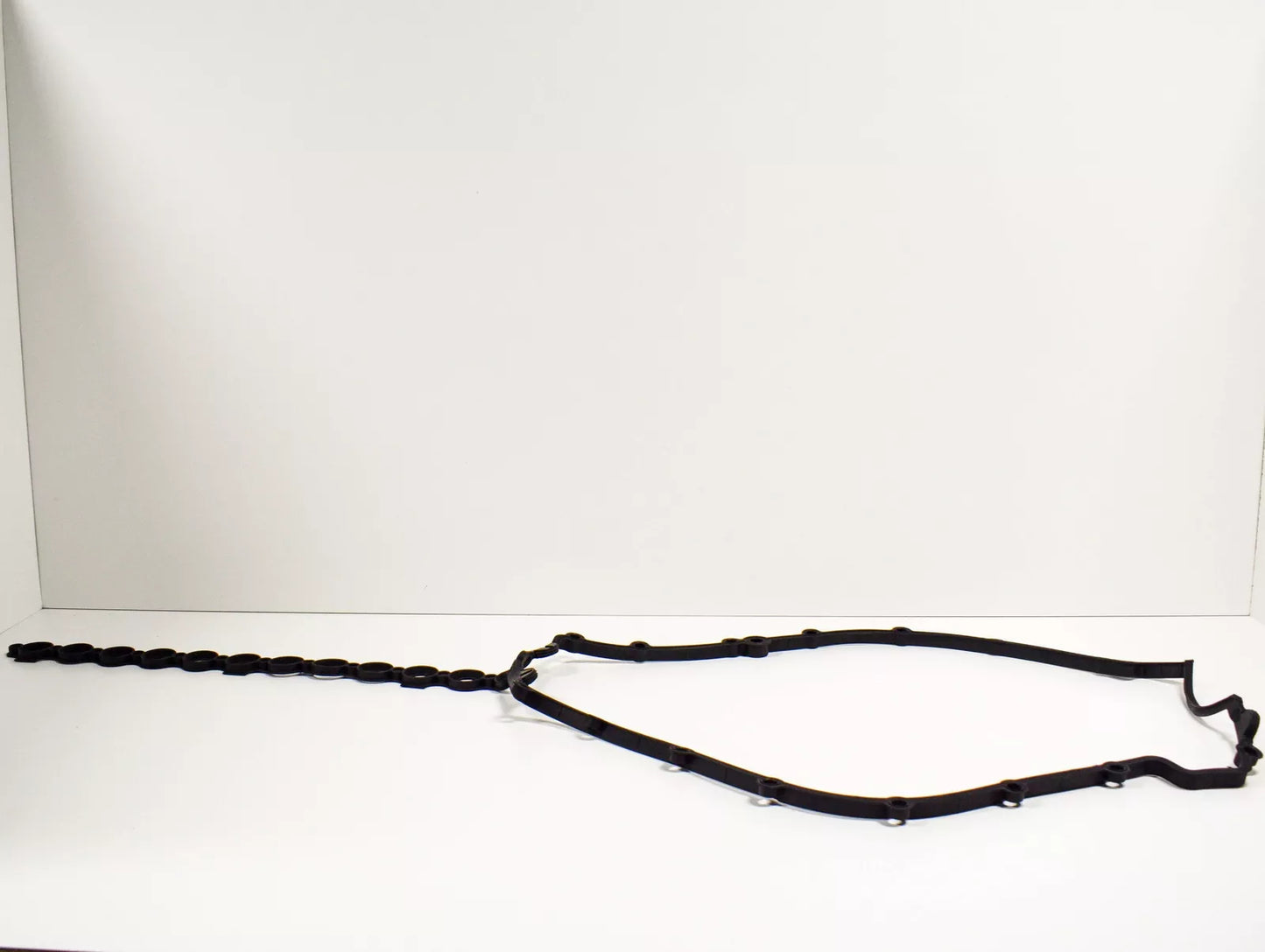 NEW BMW 3 E46 CYLINDER HEAD COVER GASKET 11127796378 ORIGINAL