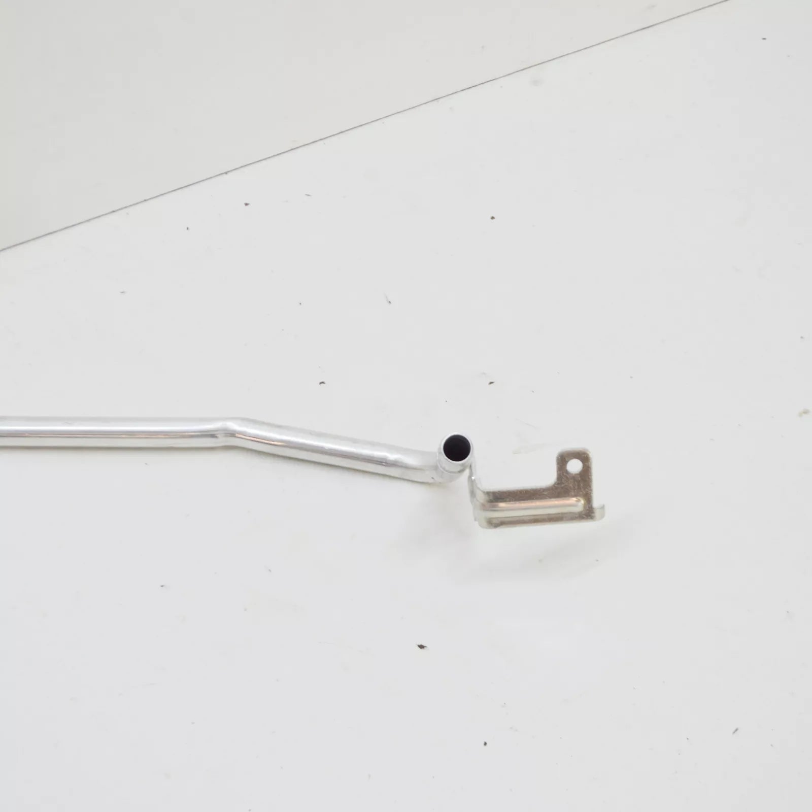 NEW MERCEDES-BENZ GLE W166 ENGINE COOLANT HOSE A1668307101 ORIGINAL