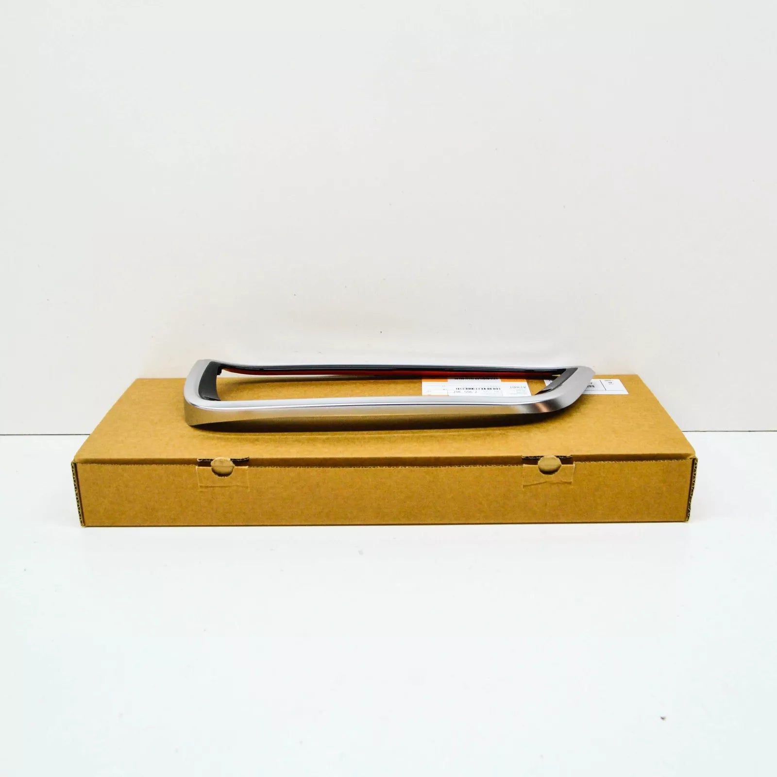 NEW BMW I3 I01 FRONT LEFT BUMPER GRILLE TRIM 51237955387