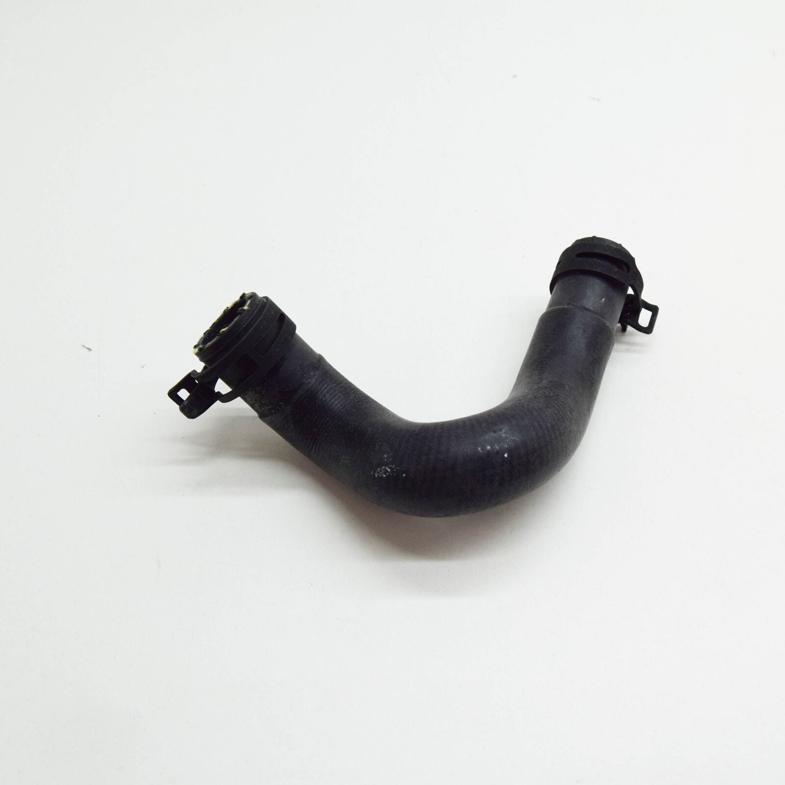 new mercedes-benz ml w166 pump to cooler coolant hose a1665003575 original