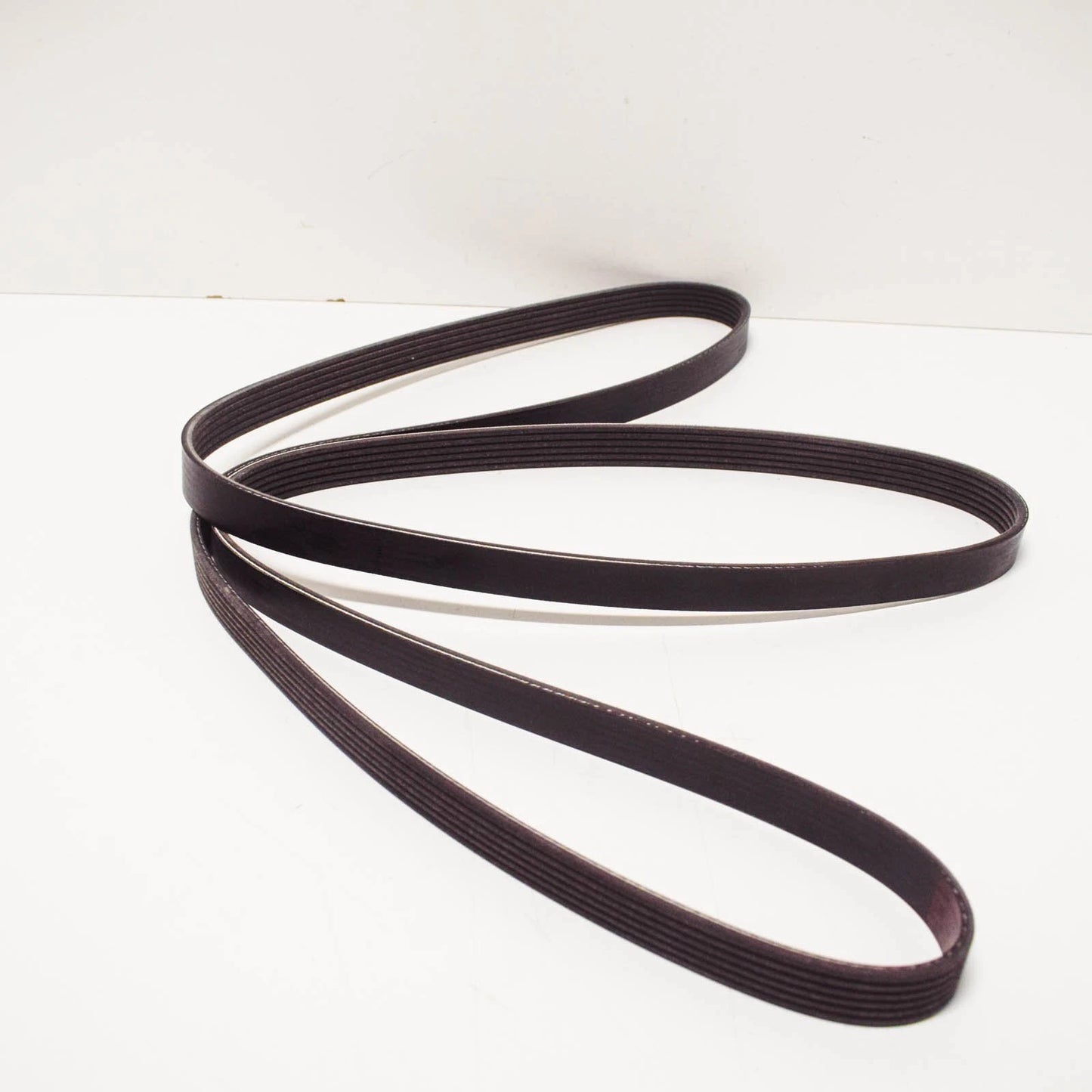 NEW AUDI A4 B8 3.0TFSI AUXILIARY DRIVE BELT 06E903137T