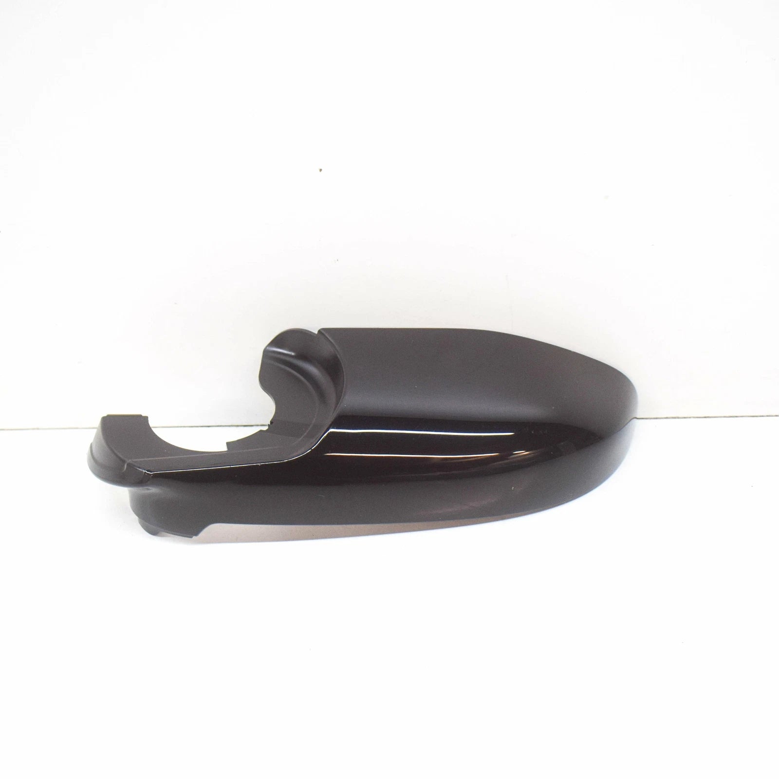 NEW BMW X3 G01 FRONT RIGHT DOOR MIRROR LOWER HOUSING SHADOW LINE 7468244