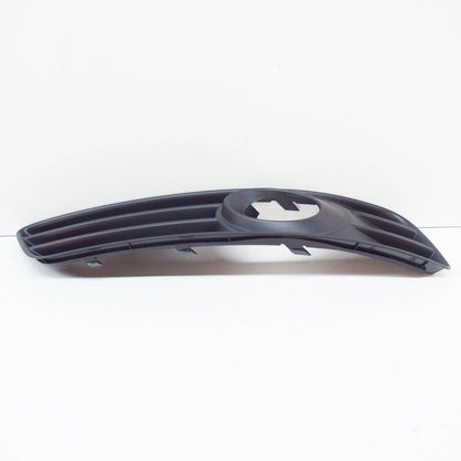 NEW AUDI A3 8PA FRONT RIGHT LOWER LIGHT FOG GRILLE 8P0807682E9B 9B9 2013