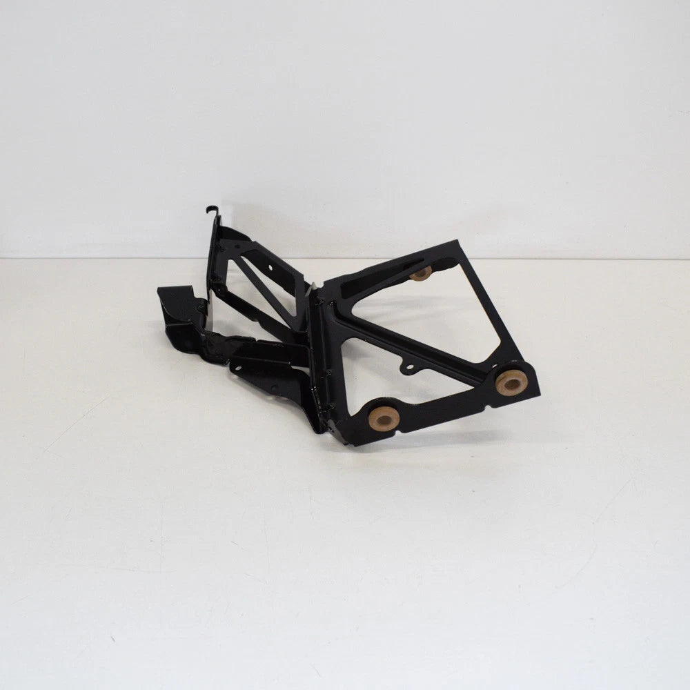 NEW AUDI A6 C7 RADIATOR BRACKET 4G0121261F