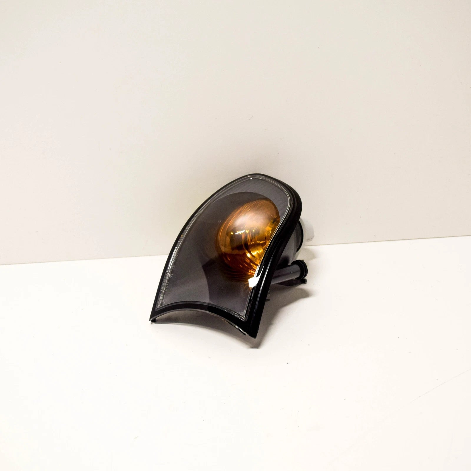 NEW BMW E46 COMPACT RIGHT TURN CORNER LIGHT 6924950 63136924950 ORIGINAL