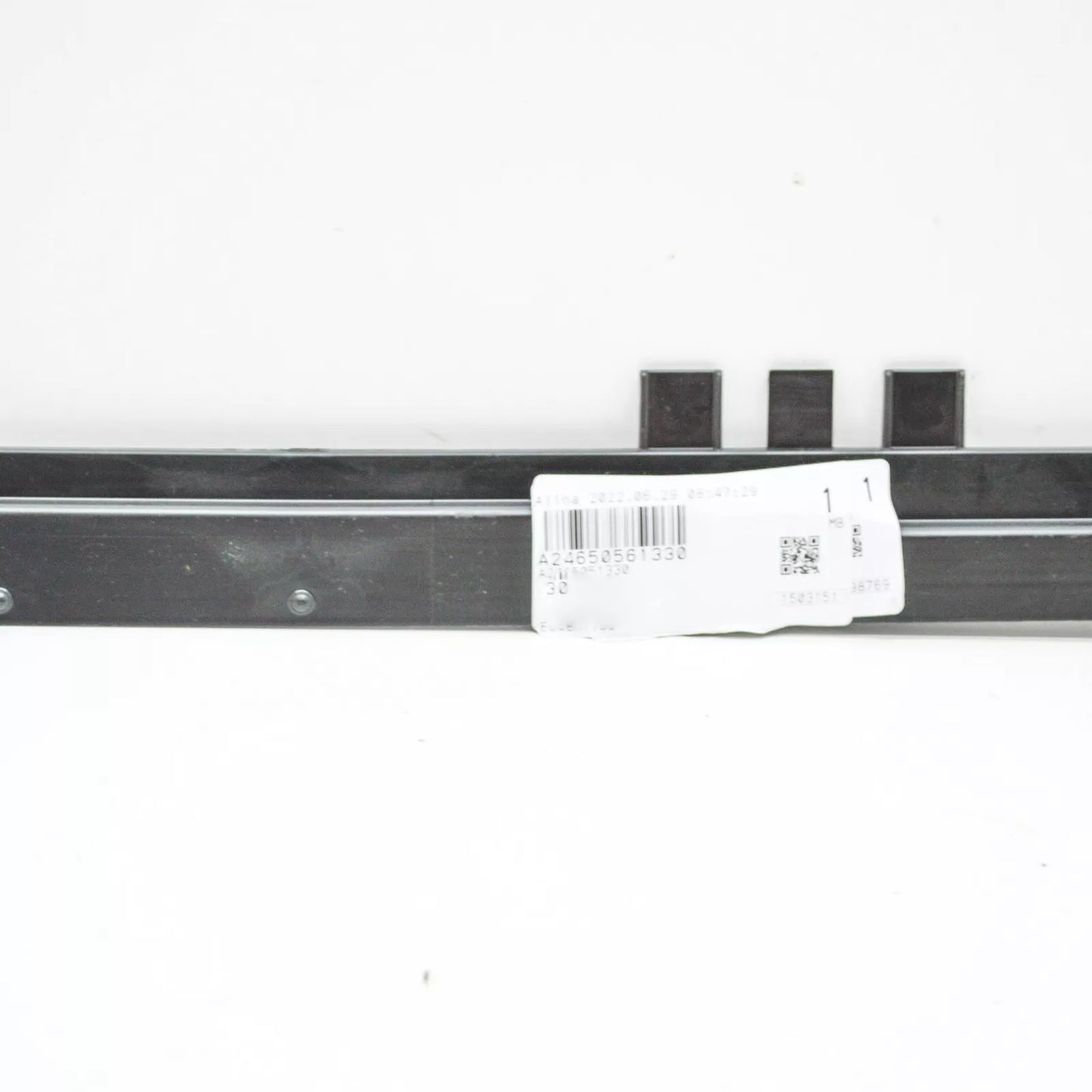 NEW MERCEDES-BENZ CLA C117 RADIATOR TOP AIR DUCTING A2465051330 ORIGINAL