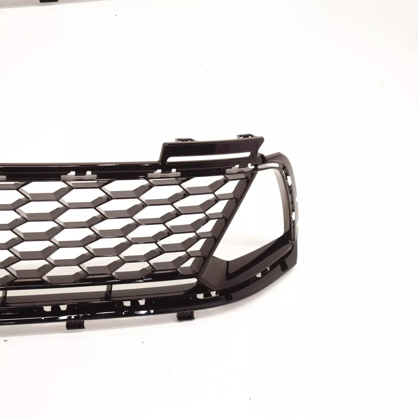 NEW VW GOLF MK7 FRONT BUMPER LOWER GRILLE 5G0853677AA041 ORIGINAL