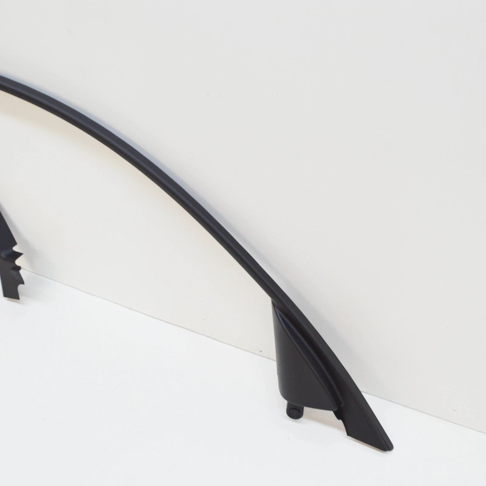 NEW BMW 3 F30 FRONT LEFT INTERIOR WINDOW FRAME SEALING 51337259381 ORIGINAL