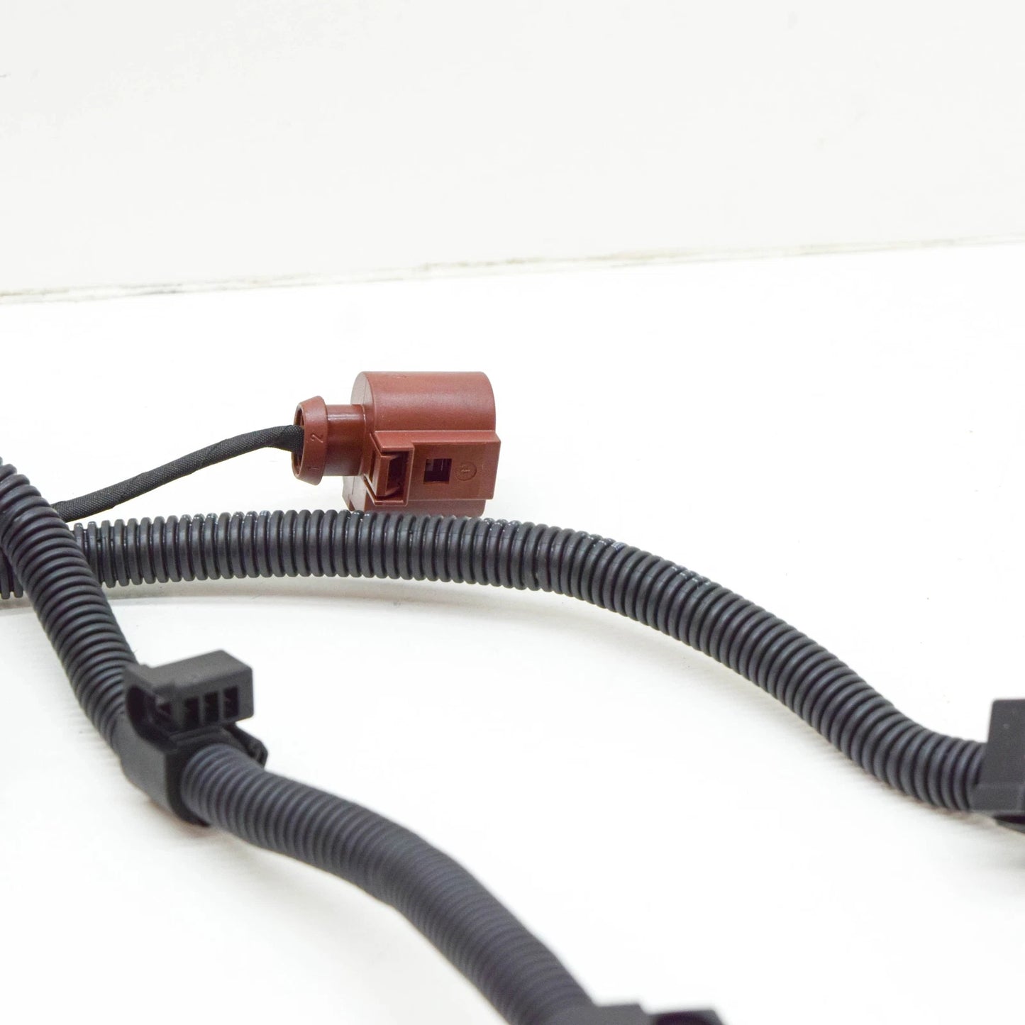 NEW AUDI A8 4H REAR SIDE METERING PRESSURE LINE 4H0131984AC ORIGINAL