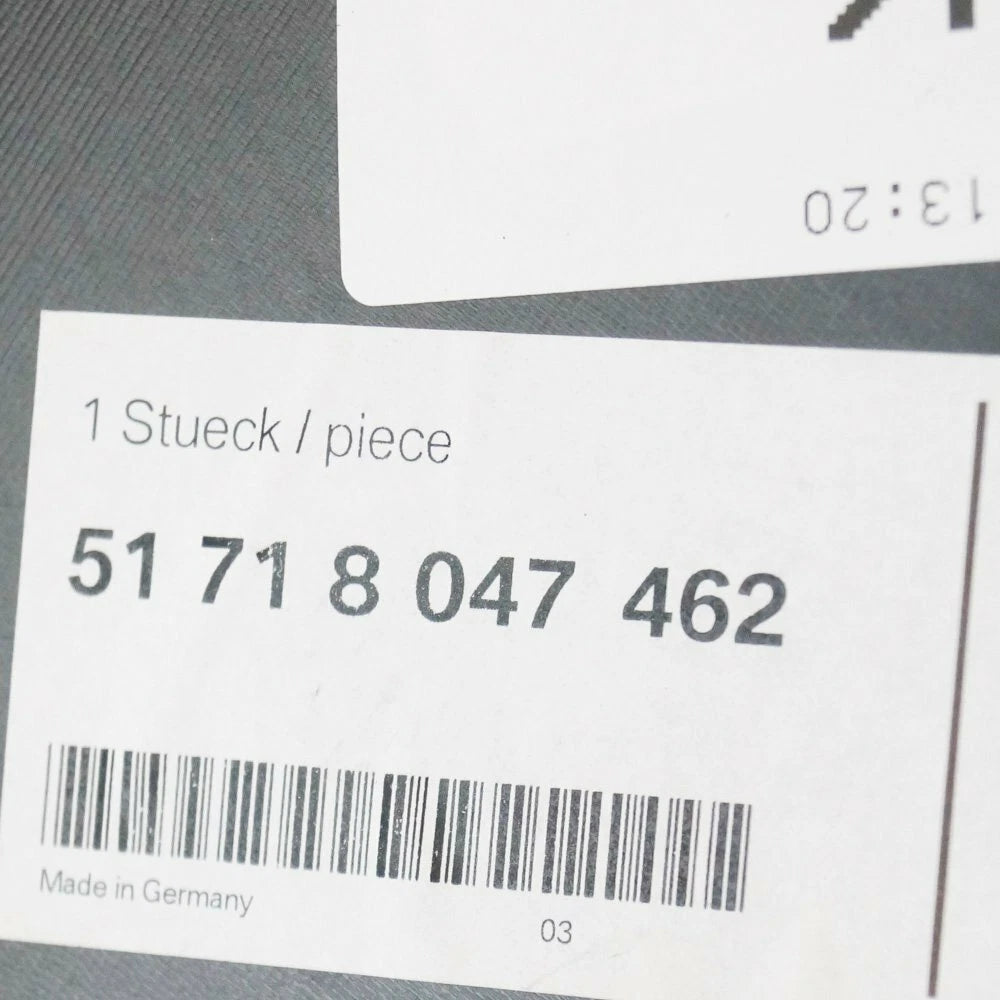 NEW BMW 3 E93 FRONT RIGHT FENDER LINER FRONT PART 51718047462 ORIGINAL