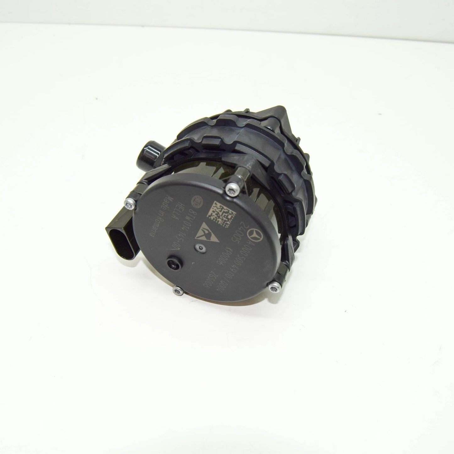 NEW MERCEDES-BENZ EQE V295 AUXILIARY WATER PUMP A0005004900 ORIGINAL