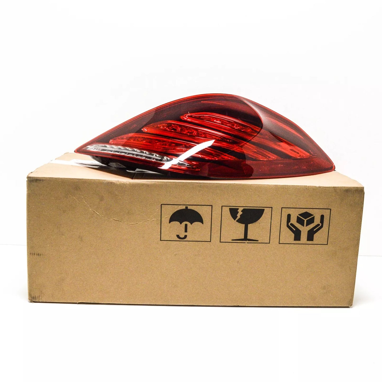 NEW MERCEDES-BENZ S-CLASS W222 REAR RIGHT TAILLIGHT A2229065701