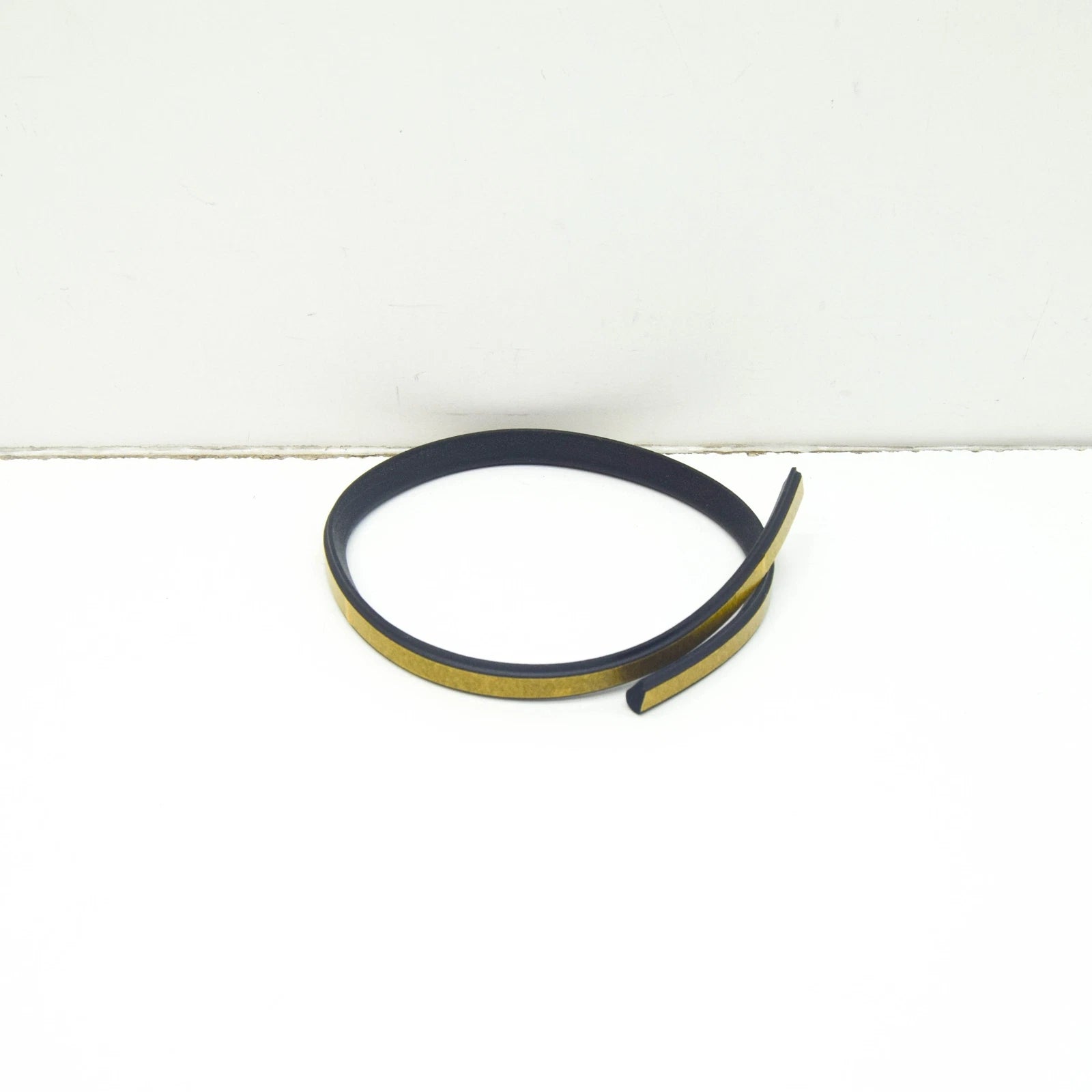 NEW BMW E36 WAGON TAIL LIGHT GASKET 8361694 63218361694 ORIGINAL