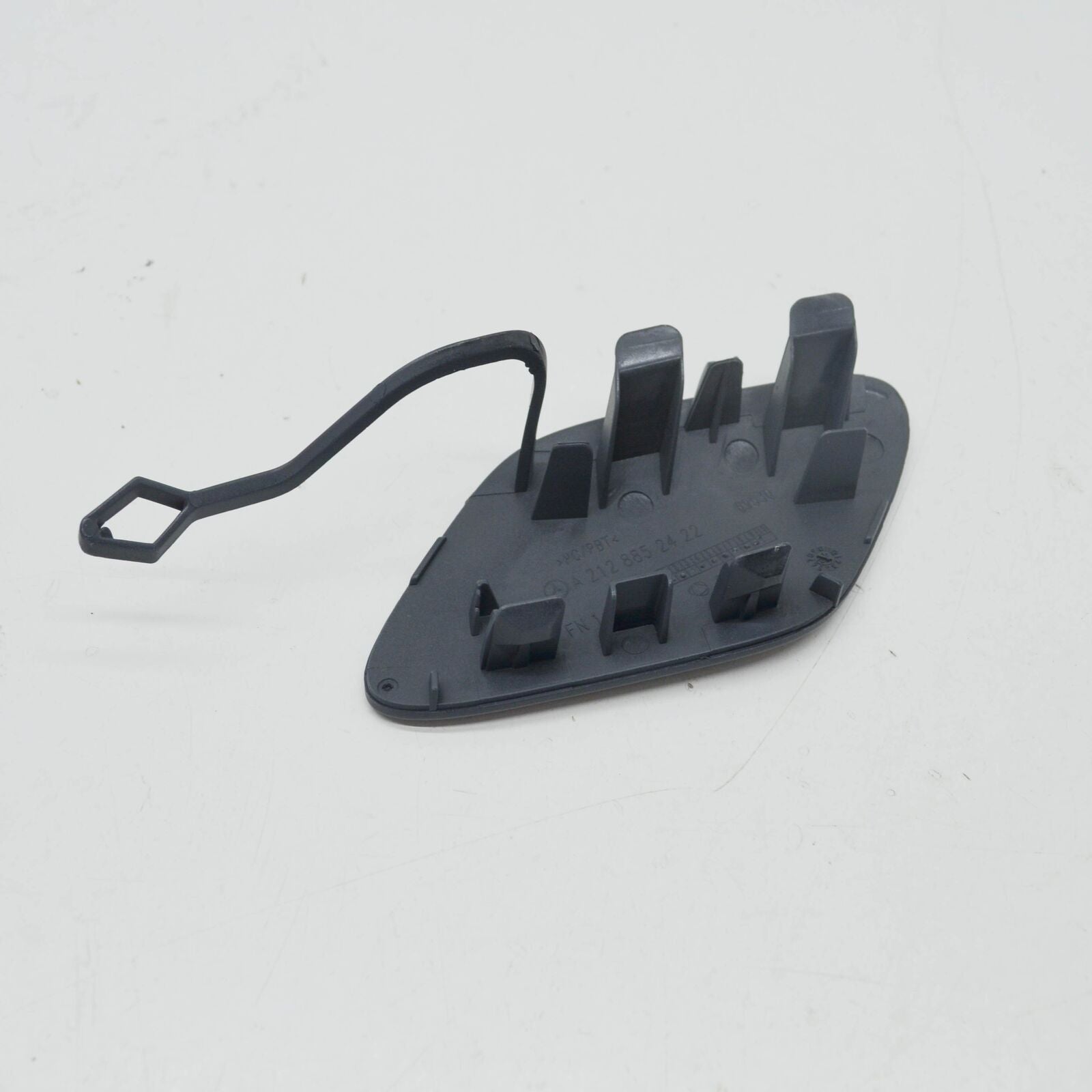 NEW MERCEDES-BENZ E-CLASS W212 FRONT BUMPER TOW EYE CAP A21288524229999 ORIGINAL