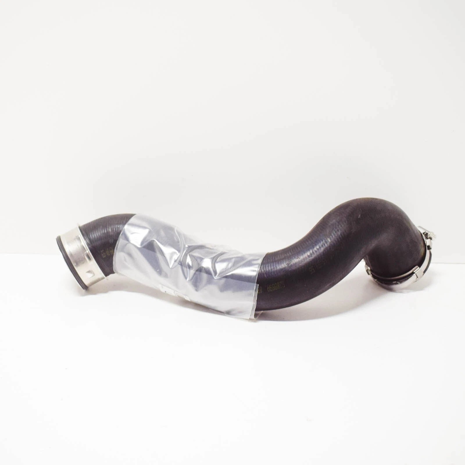 NEW MERCEDES-BENZ C W204 RIGHT SIDE INTERCOOLER HOSE A2045282082