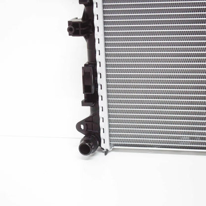 NEW MERCEDES-BENZ C-CLASS W205 ENGINE COOLANT RADIATOR A0995001703 ORIGINAL