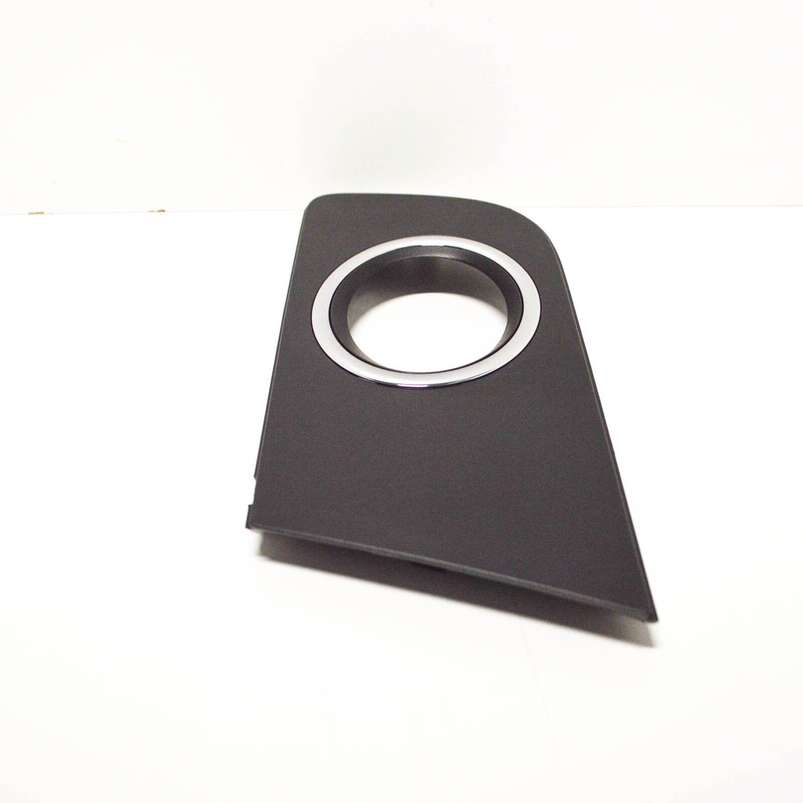 NEW VOLKSWAGEN AMAROK 2H LEFT FOG LIGHT GRILLE 2H7807489RYP 2012 ORIGINAL