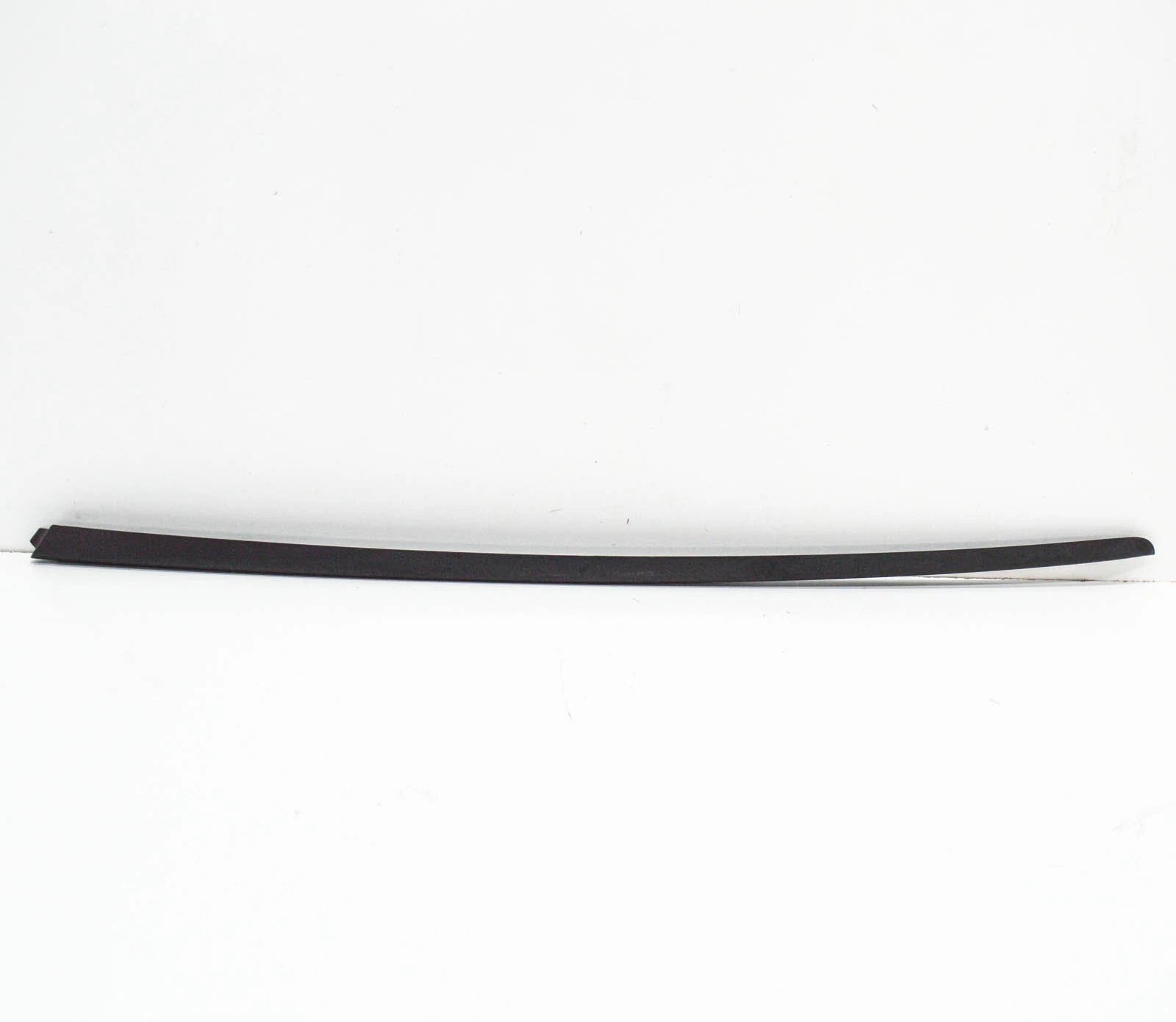 NEW AUDI A6 C7 FRONT WINDSHIELD RIGHT WATER DEFLECTOR 4G0854328B01C ORIGINAL